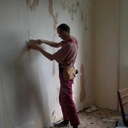 How to remove putty from the walls and how much is needed