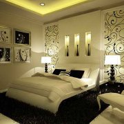 Wall decoration in the bedroom - to your own designer