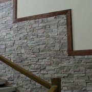 Ceramic stone tiles for interior decoration: key features