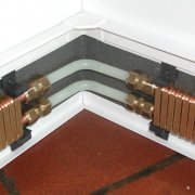 Warm skirting board