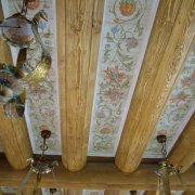 The ceiling lining in the apartment: decoration in different areas of the room