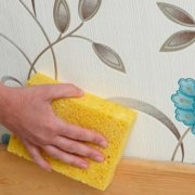 How to wash non-woven wallpaper correctly