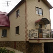 Brick cladding: modern facade decoration