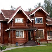 Exterior finish of a wooden house: choose the material