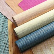 Non-woven or vinyl wallpaper: choose which is better