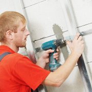 Do-it-yourself installation of a frame for drywall on a wall