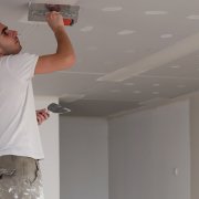 How to putty plasterboard ceiling?