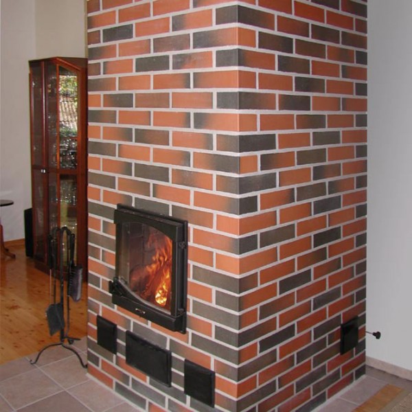 Brick tile