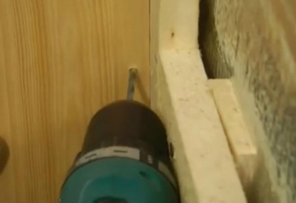 Drilling before screwing