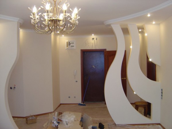 Exclusive decoration with a decorative arch