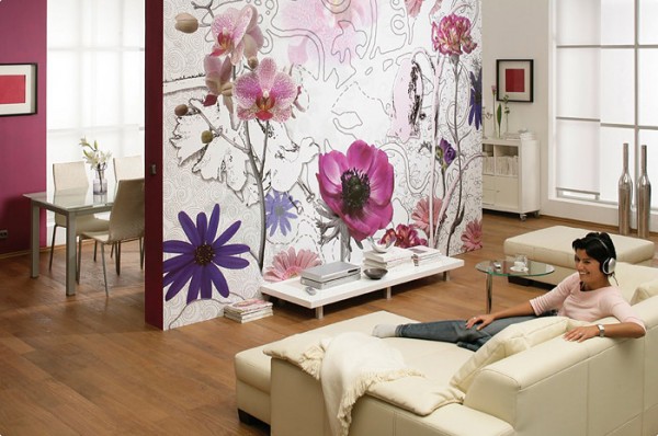 The use of photo wallpaper in the decoration of the walls of the room