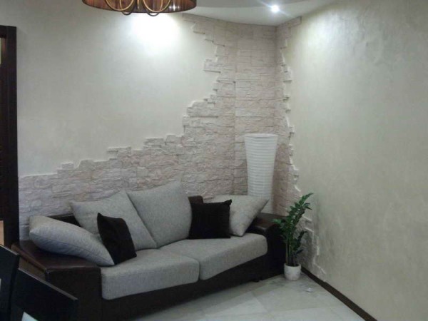 Decorative gypsum stone in the interior