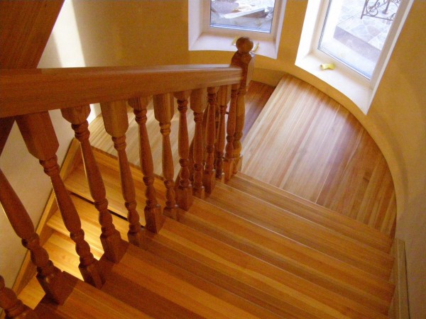 Stairs for the home: laminate