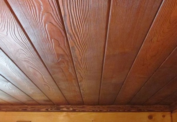 Wood ceiling decoration