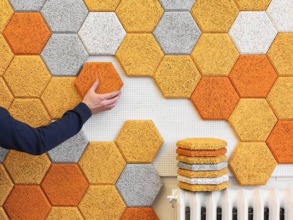 “Honeycomb” in the design of the wall