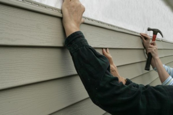 Siding is gaining popularity in home decoration