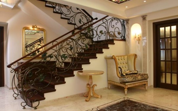 The staircase is the decoration of the room.