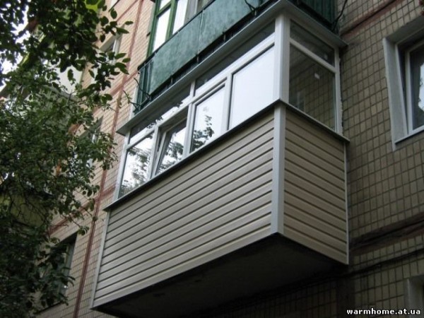 External facing of a balcony with a professional sheet