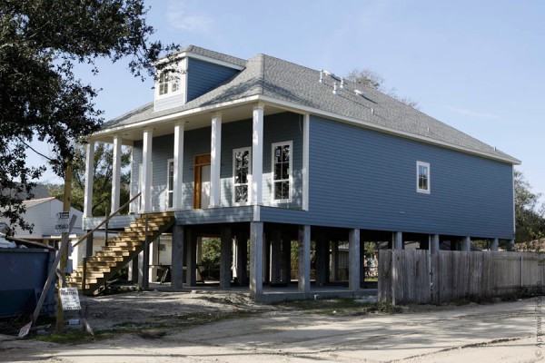 Under this house you can equip the basement