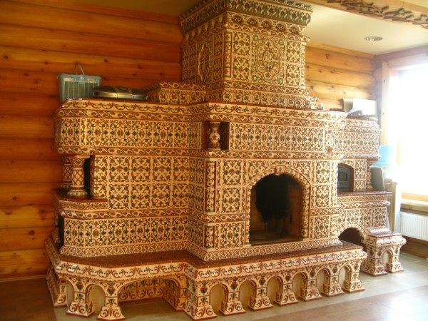 Facing the fireplace with tiles