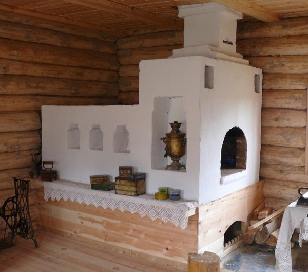 Plastered and painted stove