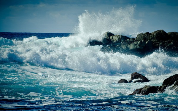 Waves Crashing on the Rocks