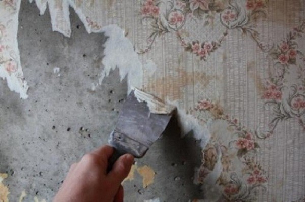 Cleansing walls of old wallpaper