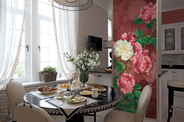 Wall mural with stunning flowers in the dining area, in the interior of the kitchen