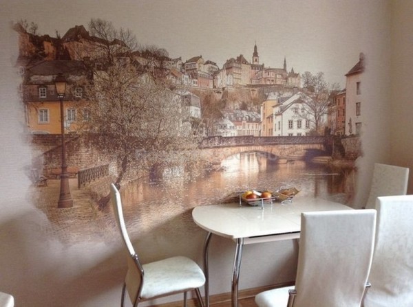 Wall mural overlooking the old city in the dining area of ​​the kitchen