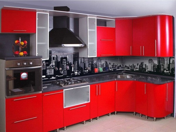 Red and black in the interior of the kitchen