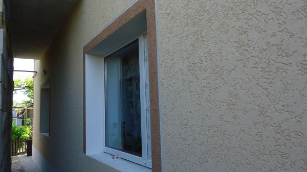 Bark beetle facade coating