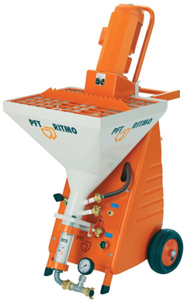 Plastering machine