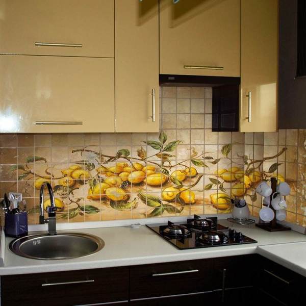 Tile decor for the kitchen wall