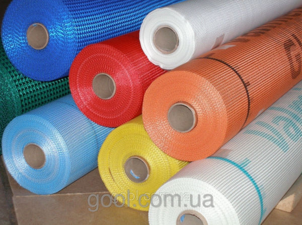 Multicolored plastic mesh in rolls. Suitable both as a reinforcement and as a decorative fence, for example, a summer cottage