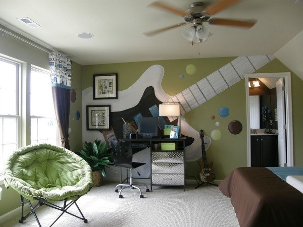 For future musicians, wall murals with the image of your favorite musical instruments are well suited, and a large selection of drawings will allow you to choose the right room for the style