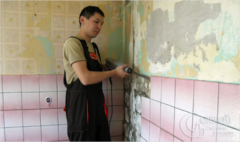 Dismantling old tiles