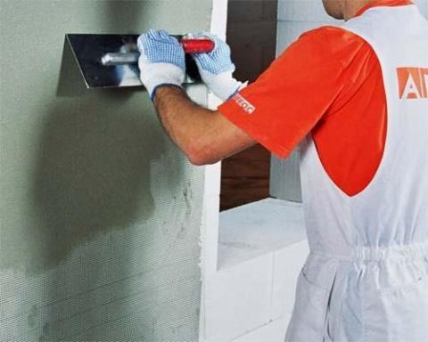 Wall plastering