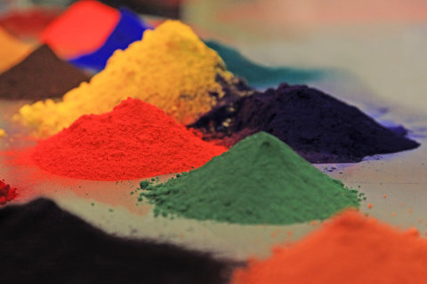 Polymer paints are available in powder form.