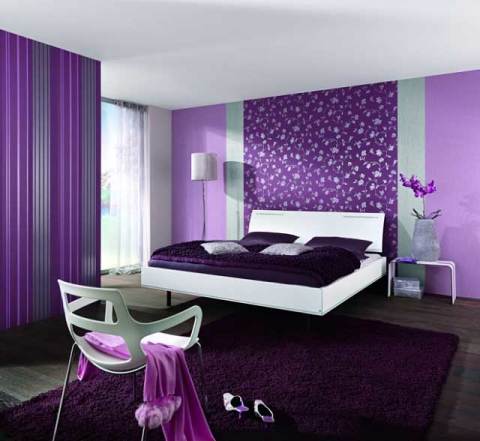 Wallpaper and design of the apartment in bright colors