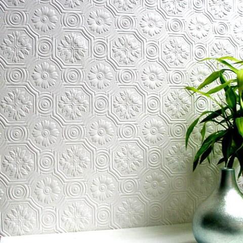 Vinyl wallpaper on a non-woven basis.