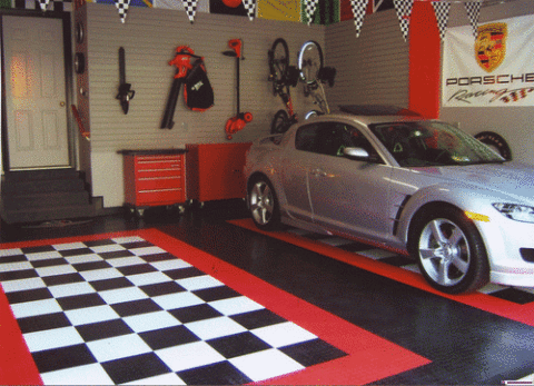 Wearproof linoleum on the floor in the garage