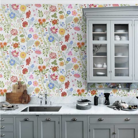 Acrylic wallpaper in the kitchen