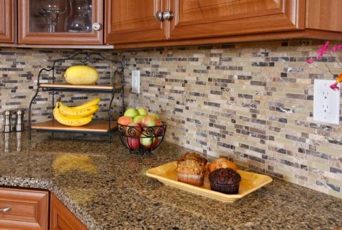 Washable wallpaper can be used as a kitchen apron