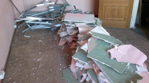 In the photo - a typical condition of drywall after dismantling the partition