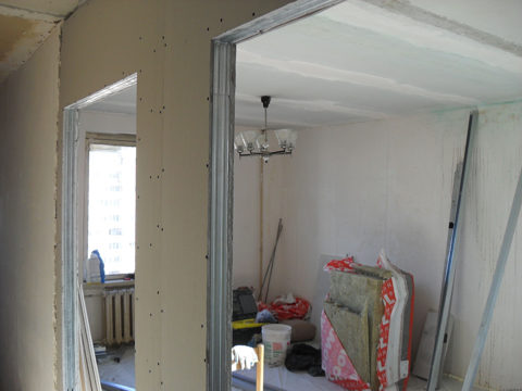 Wall expansion with plasterboard partition