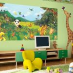 Animal wallpaper mural plot for boy room