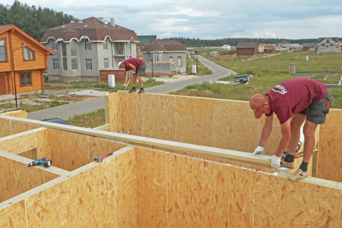 Installation of the upper harness in the frame-panel house