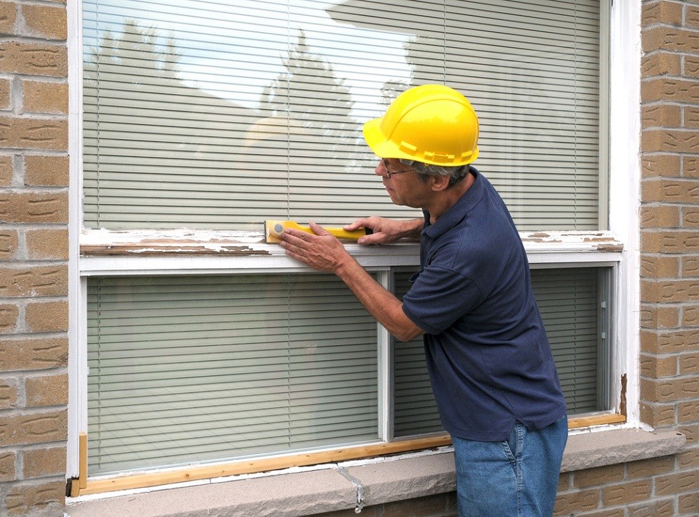 Paint for painting windows made of wood