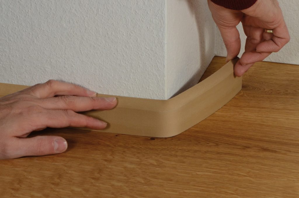 Flexible baseboard